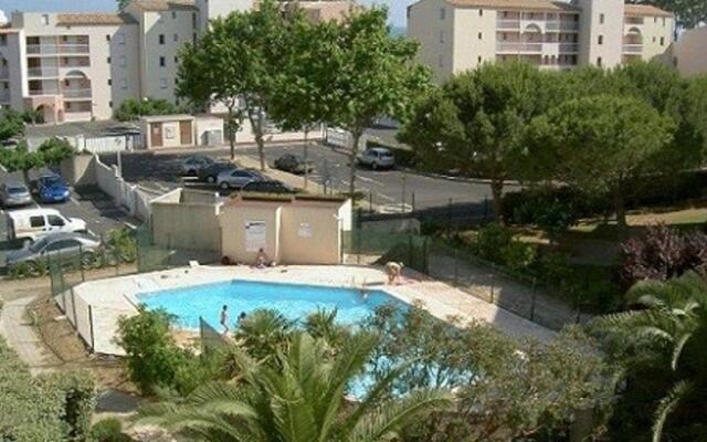 Appartement Cap d'Agde, 2 pièces, 6 personnes - FR-1-249-16