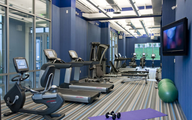 Aloft Charlotte Ballantyne
