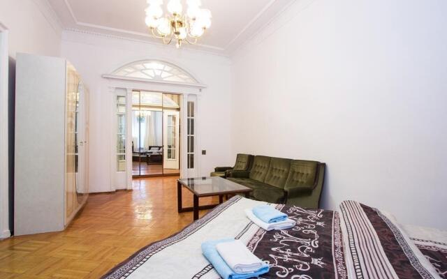 ApartLux Mayakovskaya Deluxe