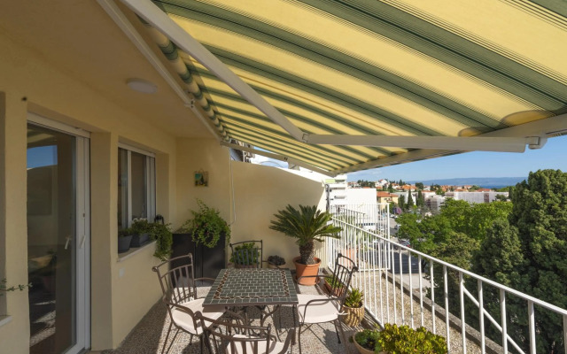 Apartments with WiFi Split - 18921