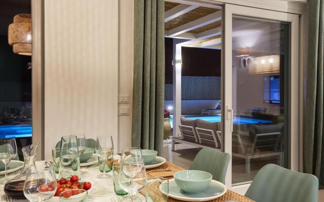 Sariva Villa CaseSicule - Heating Pool, Beach at 50 m-Villa Sariva