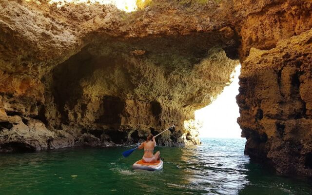 Albufeira Beach Cliffs House