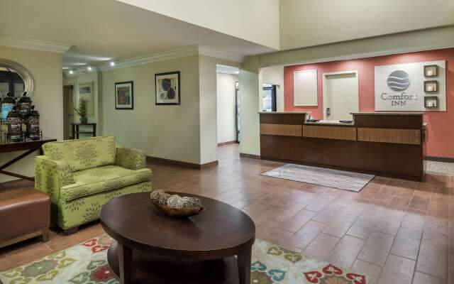 Comfort Inn Fayetteville near Fort Bragg