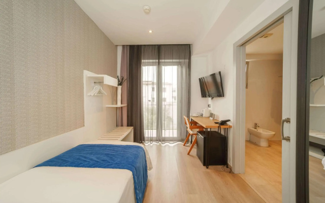 Mar Calma Hotel
