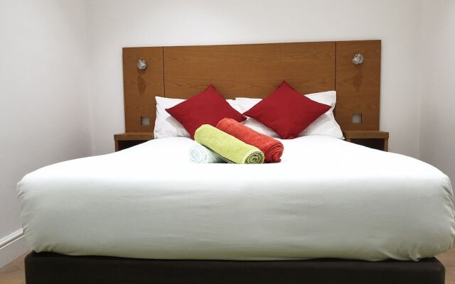 Stratford Rooms