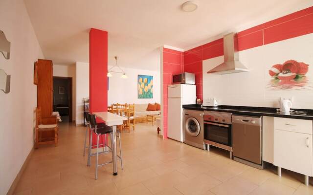 1077 Apartment Paola