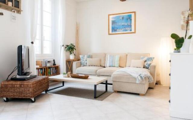 Pimms Apartment