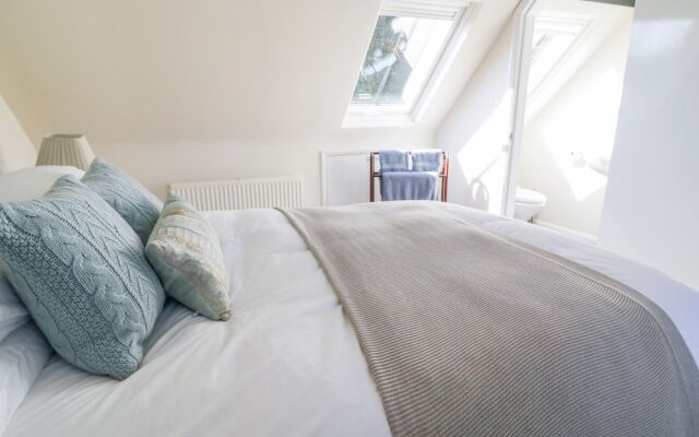 Spinsters Rock Cottage