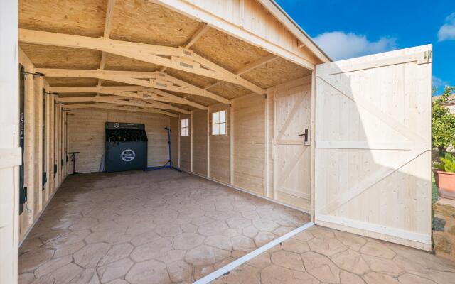 Es Blanquer De Na Fani