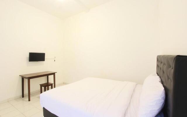 OYO 3193 Pondok Cinta
