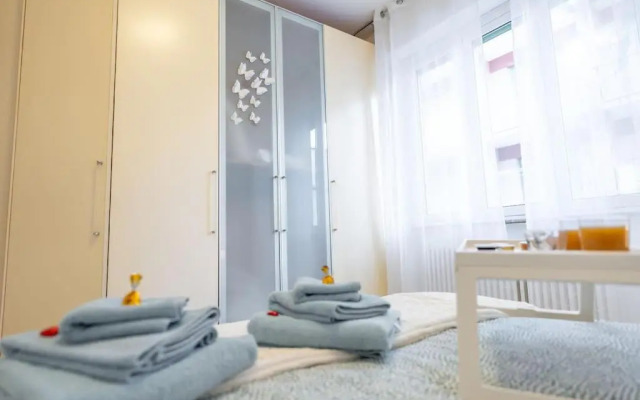 [Liguria - 5 stelle] a due passi dal mare