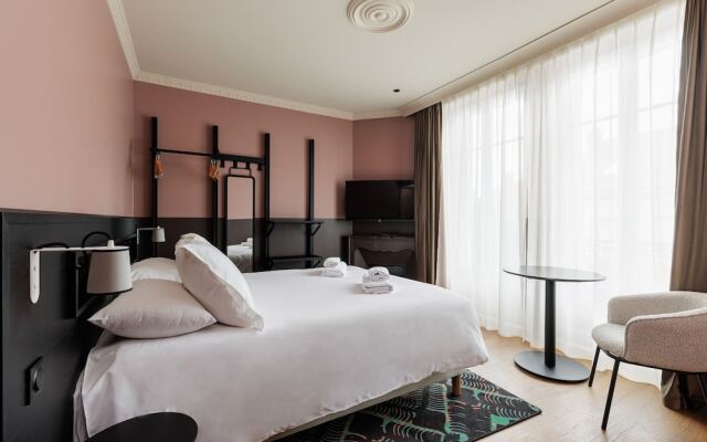 Hôtel Arago - Entrée autonome, réception en ligne - Encore Mieux