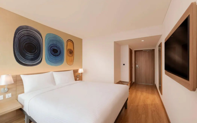 Ibis Mumbai Bkc