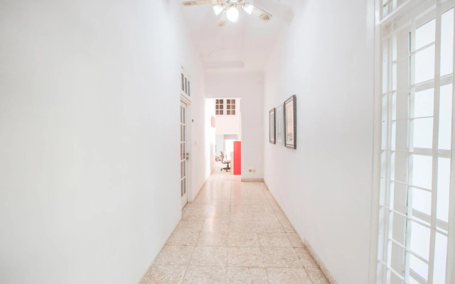 Super OYO 332 Residence G17 Kemang