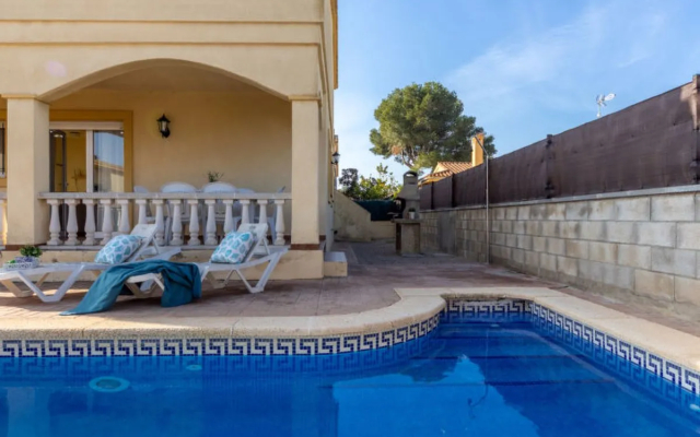 House Teresa Deltebre