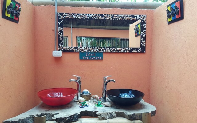 La Natura Hostel & Pool