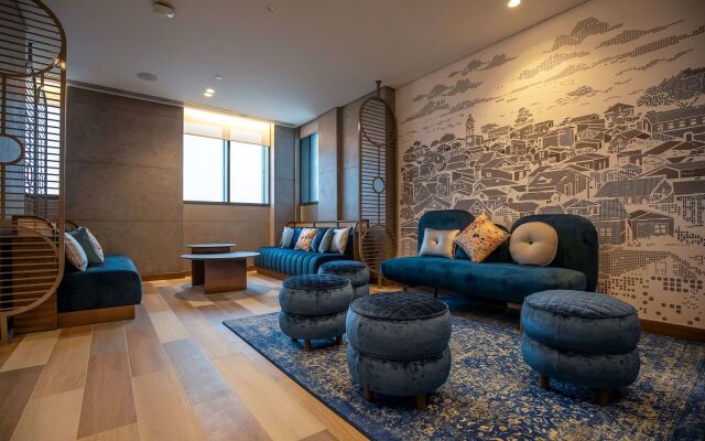 Mercure Dubai Gold District