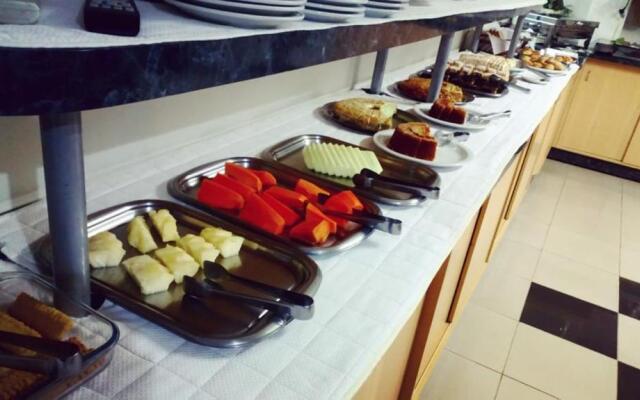 Maestro Express Hotel