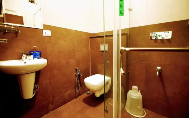 OYO 2158 Hotel SN