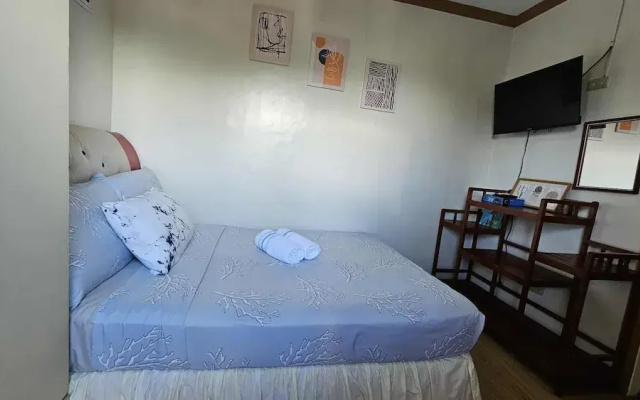 Eagle's Nest Beach Resort- Samal Island