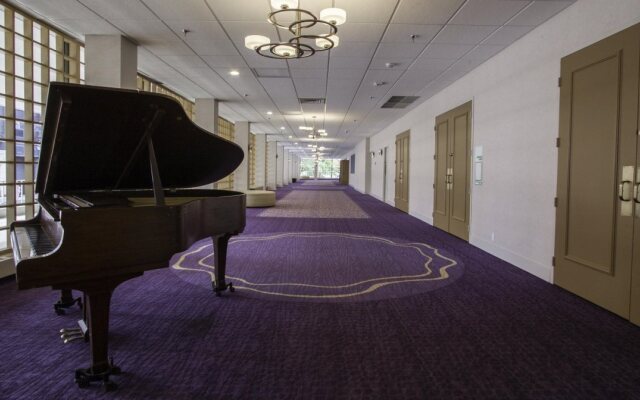 Wyndham Rochester Downtown