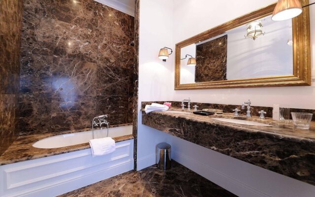 JVR108 Luxury Guesthouse