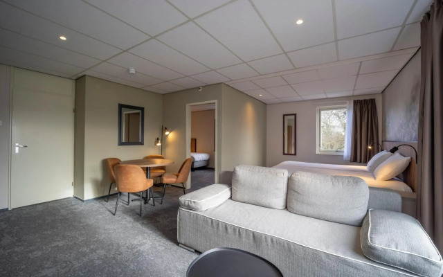 Fletcher Hotel - Restaurant De Zeegser Duinen