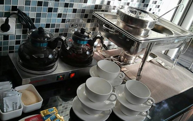 Sampit Residence Managed by FLAT06