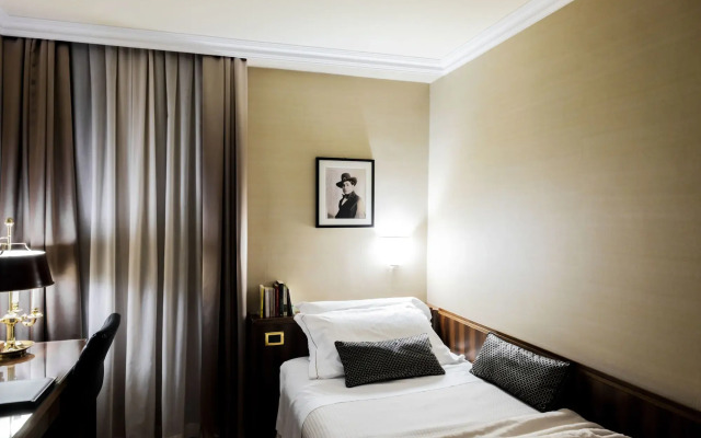 Accademia Hotel