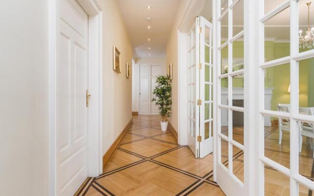 Apartamenty w Pałacu Pod Baranami