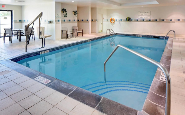 Courtyard by Marriott Long Island MacArthur Airport