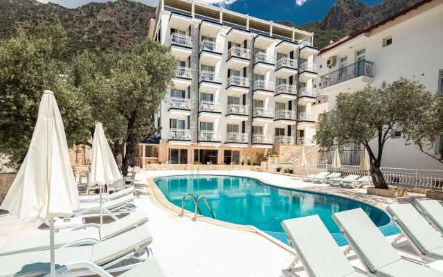 Oreo Hotel