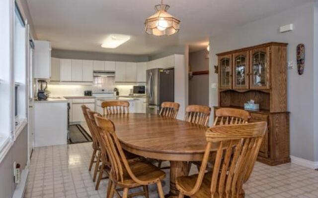 Sunset Peak - 3 Bed / 4 Bath Home