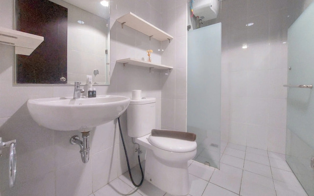 Cozy Living 2Br Apartment At Casa De Parco