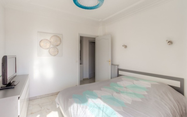 Velasquez - Wonderful Appartment 1 Bedroom With Ocean View & Free Parking
