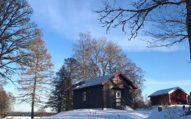 Joarsbo, Stuga 2, Gårdsstugan