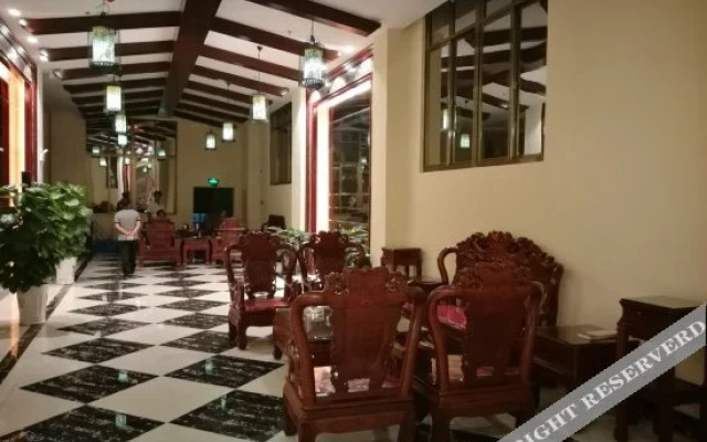 Ruyue Hotel