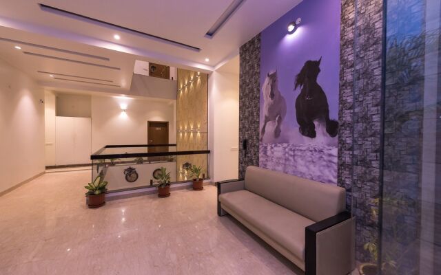 Hotel Sapphire World