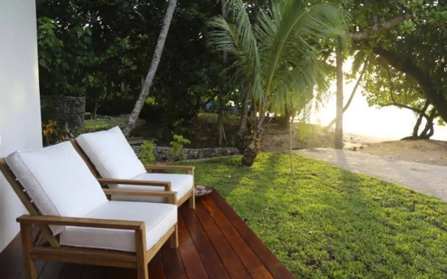 Tides Reach Resort