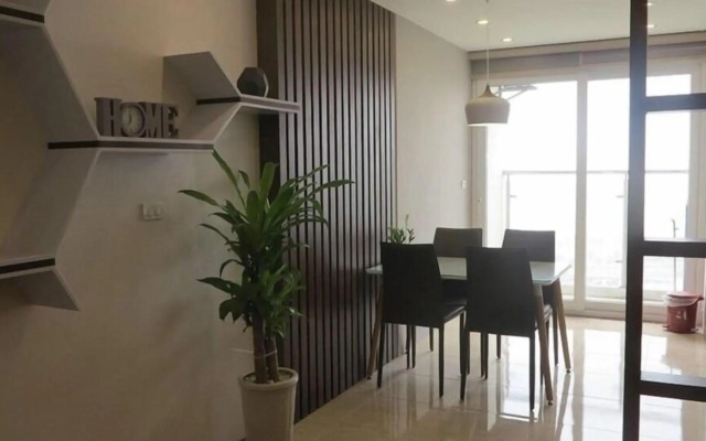 Zan- Newlife Halong Apartment
