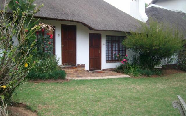 Oaktree Lodge Guest House