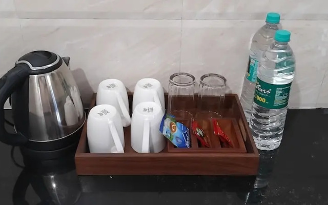 SLV Aashraya Apartment Stay