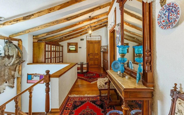 Lake Sapanca Breathtaking Private Villa Retreat