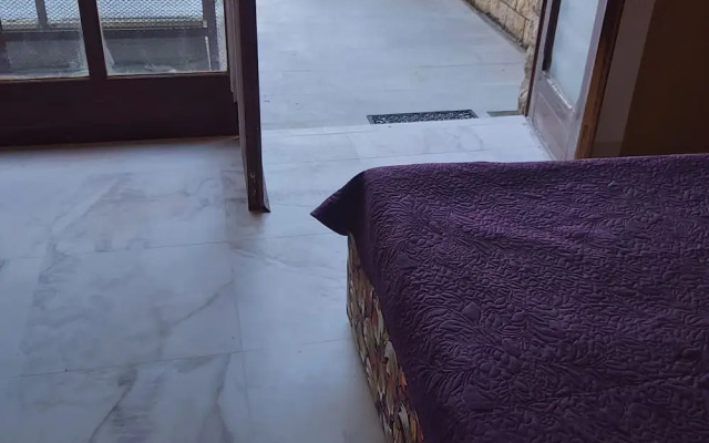 Big Terrace Apartment