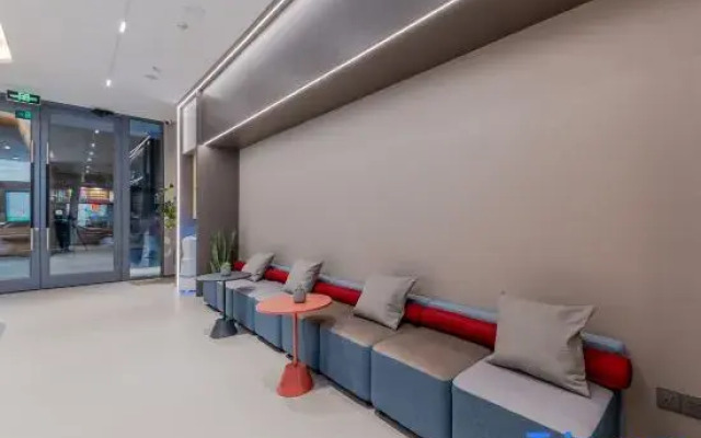 Homeinn · neo (Shanghai Xinzhuang Industrial Park Xinbei Road)