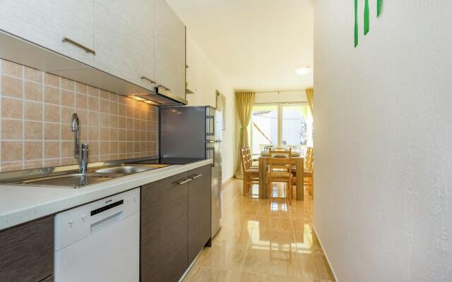 Contemporary Holiday Home in Dramalj