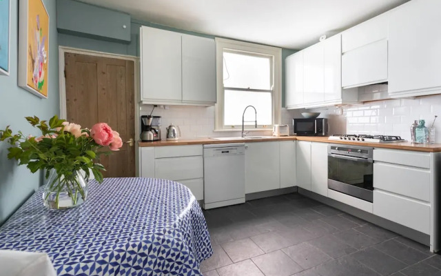 Keystone Crescent by Onefinestay