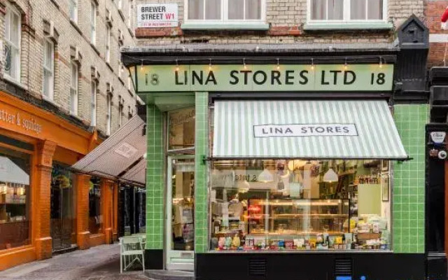 The Italian Collection - Soho - by Frankie