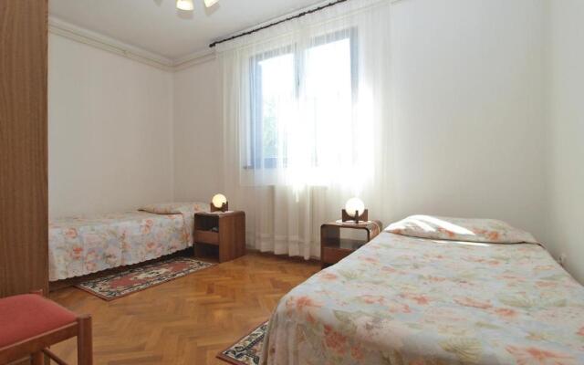 Apartment Kapelica 192