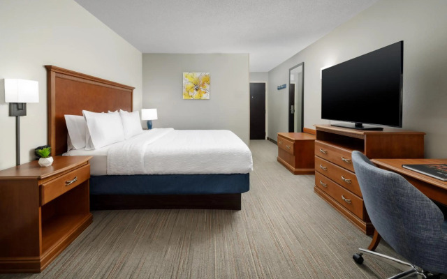 Hampton Inn Memphis-Walnut Grove/Baptist Hospital East